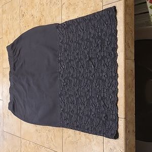 Lace pencil skirt